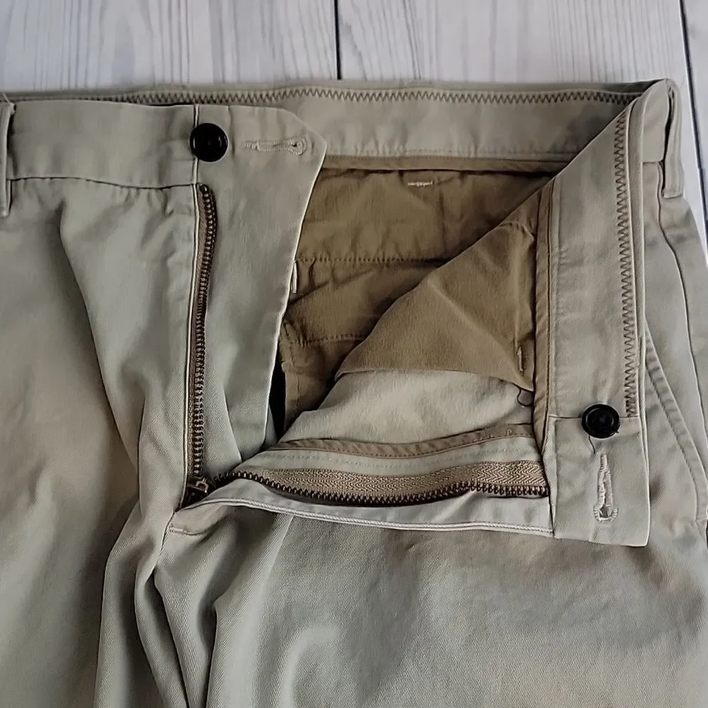 Lands End Men's khaki Chinos Size 36